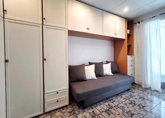 Apartamento Loft En Castelldefels Junto La Playa
