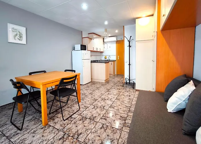 Apartamento Loft En Castelldefels Junto La Playa