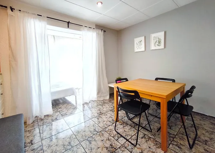 Apartamento Loft En Castelldefels Junto La Playa